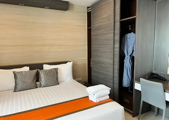 Crystal Suvarnbhumi Airport 4*