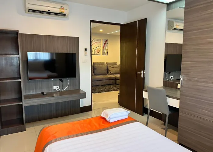 Crystal Suvarnbhumi Airport Hotel