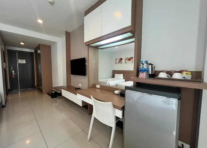 Crystal Suvarnbhumi Airport 4*